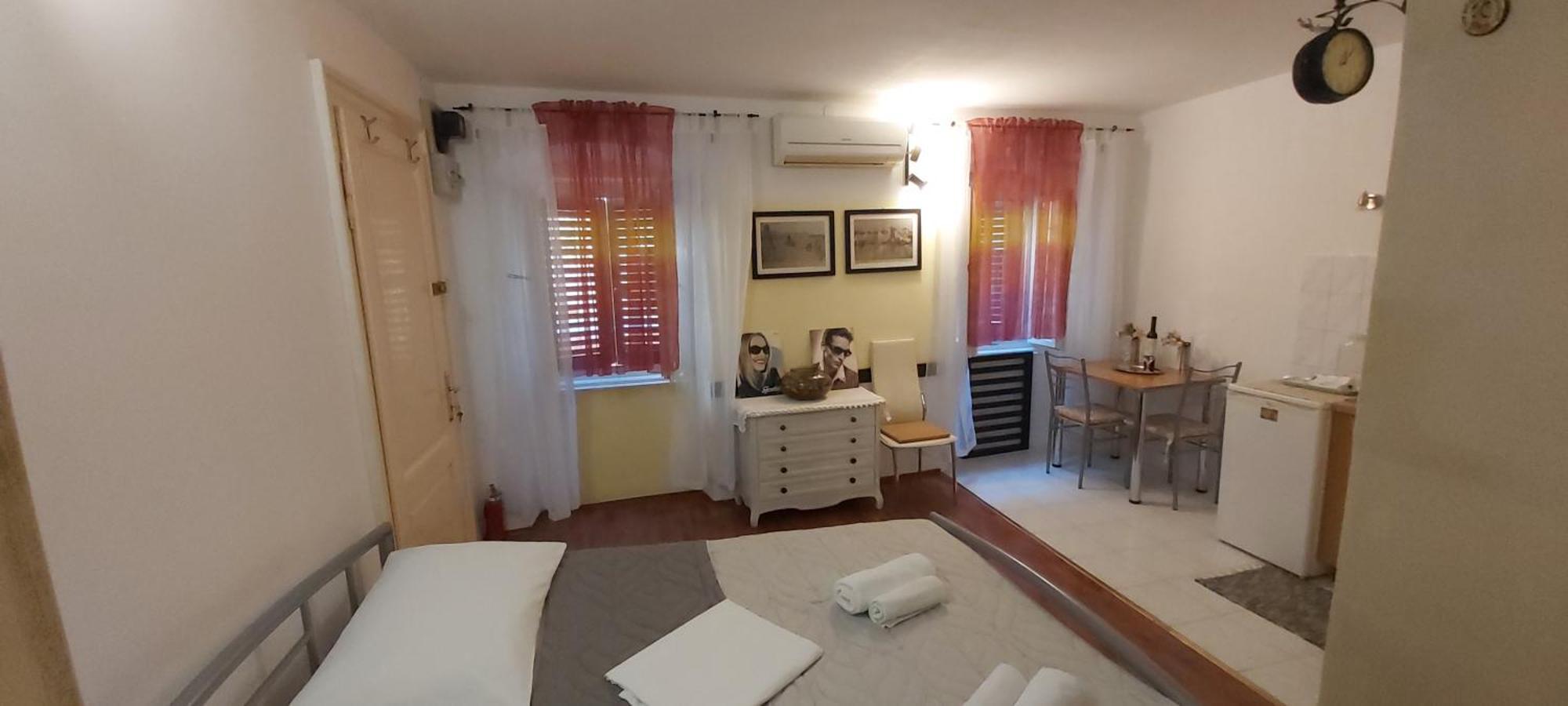 Down Town Apartment Split Bagian luar foto